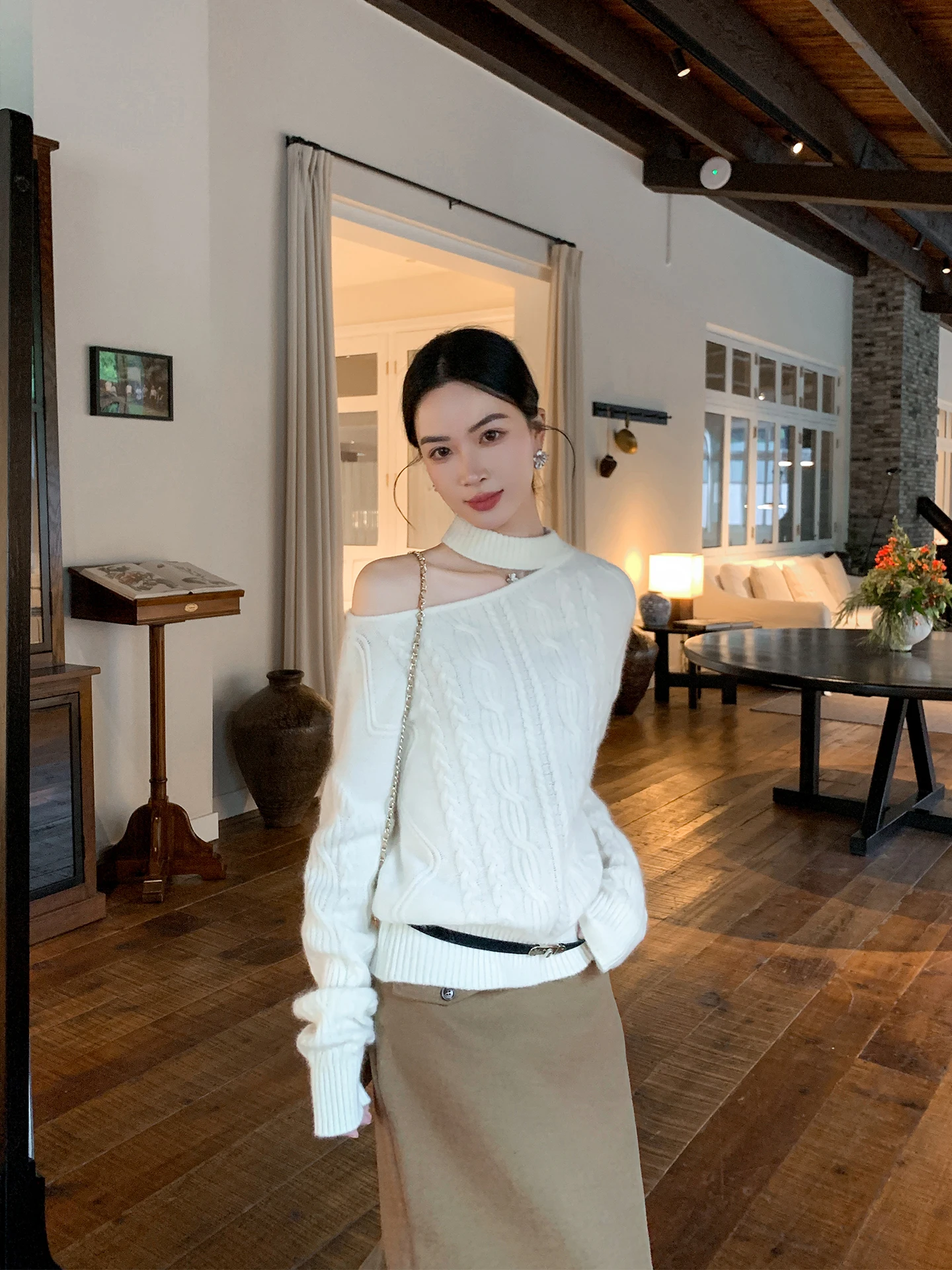 Женский вязаный свитер Binguo: ранневесенний, приталенный, с узором «косы», с открытыми плечами, мягкий, теплый, из смесовой шерсти, с длинными рукавами
Женский вязаный свитер Binguo: ранневесенний, приталенный, с узором «косы», с открытыми плечами, мягкий, теплый, из смесовой шерсти, с длинными рукавами