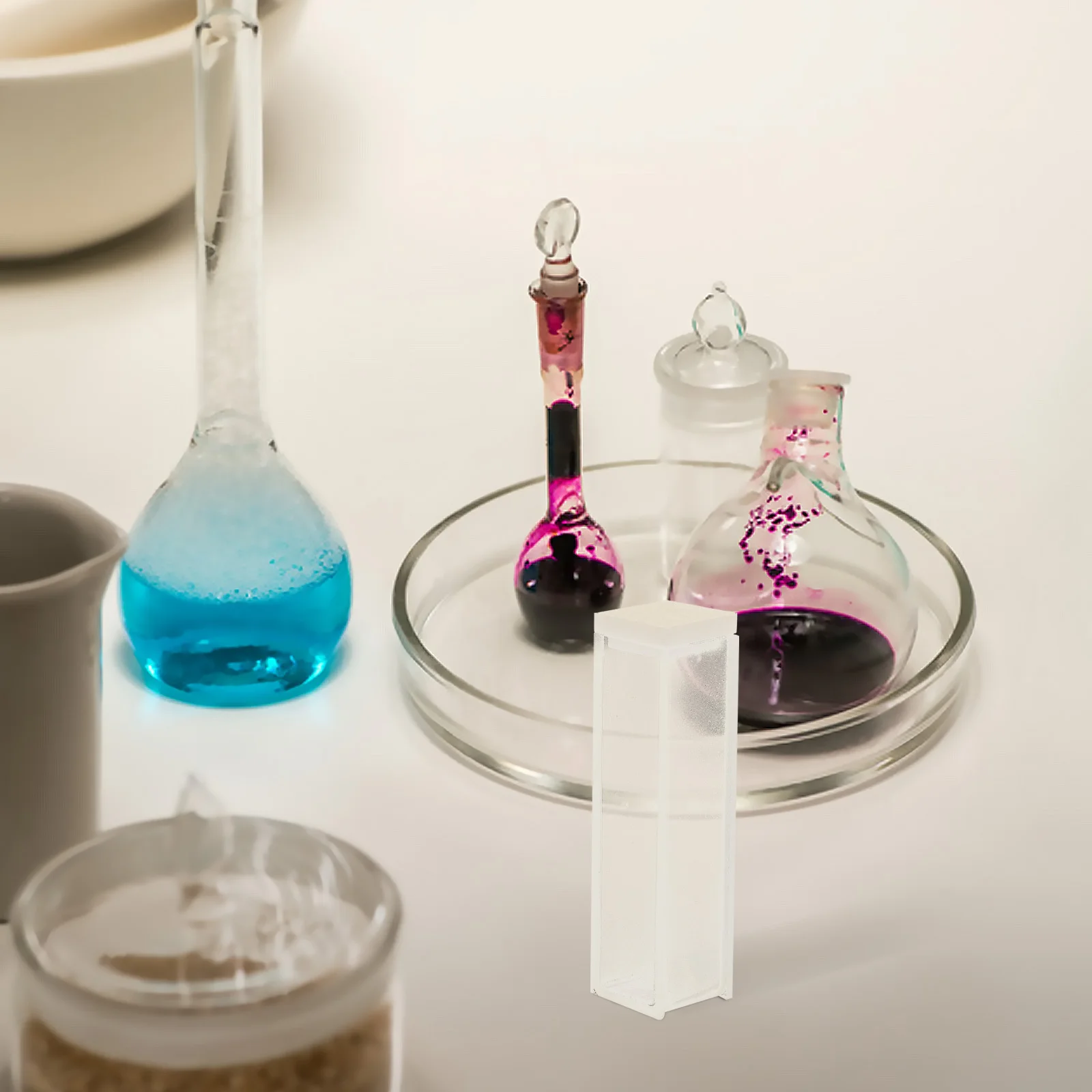 2Pcs Quartz Cuvette 10mm Path Length High Transparency Accurate Reading for Laboratory Spectrophotometry Chemical Analysis 
2Pcs Quartz Cuvette 10mm Path Length High Transparency Accurate Reading for Laboratory Spectrophotometry Chemical Analysis