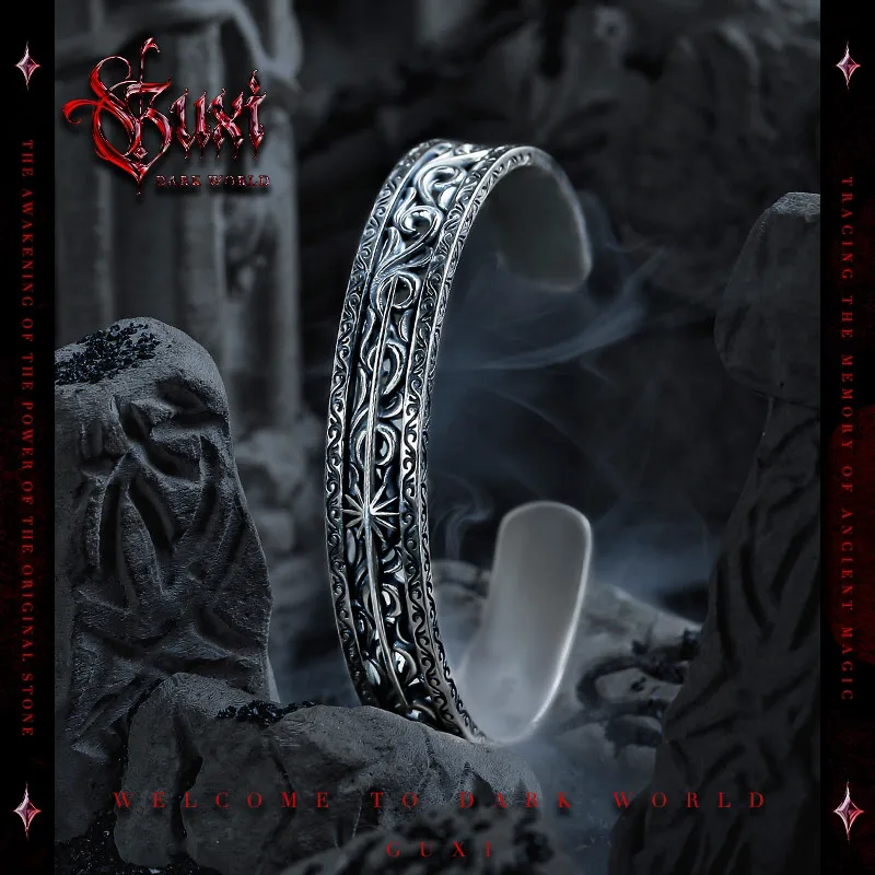 European and American retro punk silver bracelet with hexagonal star pattern bracelet opens up niche silver jewelry
European and American retro punk silver bracelet with hexagonal star pattern bracelet opens up niche silver jewelry