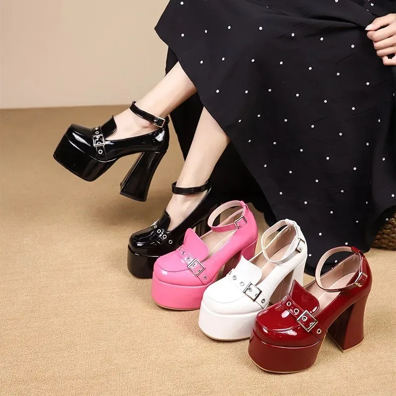 New Women's Shoes Original Design Japanese Style Sweet Lolita High Heels Spring Summer Round Head Leather Pumps Mary Jane Shoes
New Women's Shoes Original Design Japanese Style Sweet Lolita High Heels Spring Summer Round Head Leather Pumps Mary Jane Shoes