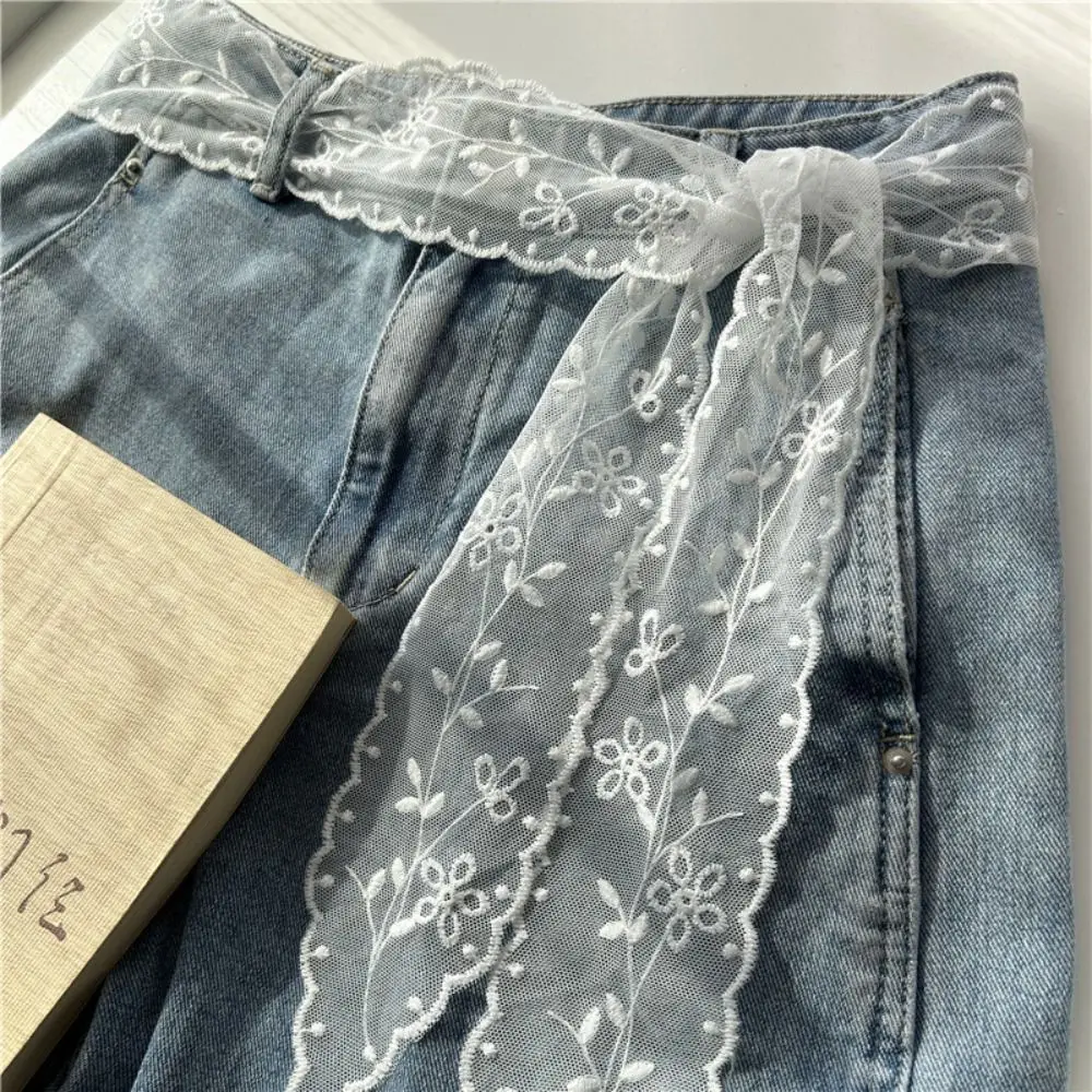 INS Style White Sweet Lace Belt Bow Tie Flowers Embroidery Bohemian Waist Chain Waist Decoration Lace Headband Women Accessories
INS Style White Sweet Lace Belt Bow Tie Flowers Embroidery Bohemian Waist Chain Waist Decoration Lace Headband Women Accessories