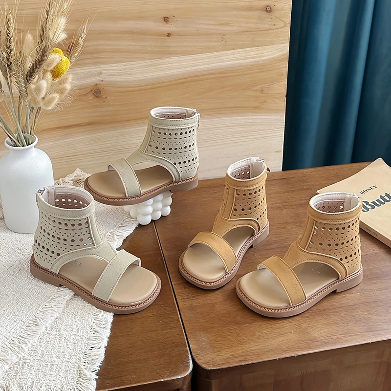Little Girls Ankle Boots Sandals 2026 New Summer Kids Suede Leather Beach Shoes Non-slip Classic Trendy Party Wedding Barefoot
Little Girls Ankle Boots Sandals 2026 New Summer Kids Suede Leather Beach Shoes Non-slip Classic Trendy Party Wedding Barefoot
