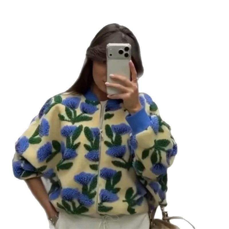 2026 New Loose Three-dimensional Flower Women's Bomber Jacket Lamb Wool
2026 New Loose Three-dimensional Flower Women's Bomber Jacket Lamb Wool