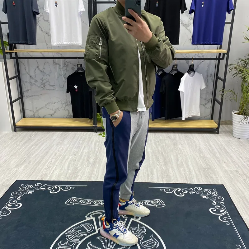 Svip Classic MA Flight Jaet Men's Faionable Haome Baseball Collar Casual Workwear Coat Spring New Sle Loose Fit
Svip Classic MA Flight Jaet Men's Faionable Haome Baseball Collar Casual Workwear Coat Spring New Sle Loose Fit