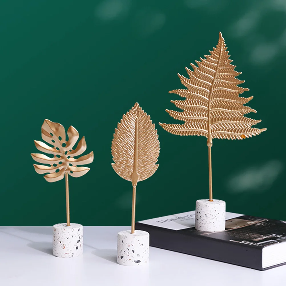 2pcs Artificial Monstera Leaf Decor Khaki Free Standing Resin Base Indoor Outdoor Decoration Elegant Desktop Ornament
2pcs Artificial Monstera Leaf Decor Khaki Free Standing Resin Base Indoor Outdoor Decoration Elegant Desktop Ornament