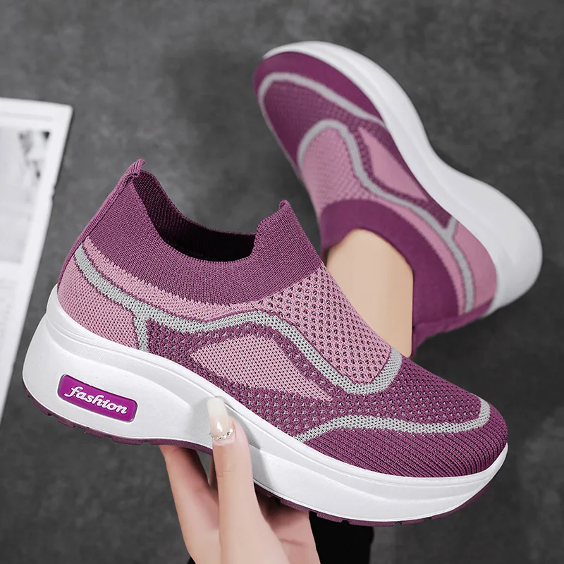 2024 new casual style women's shoes with thick soles and high height, breathable mesh surface, and a lazy woman's one foot kick
2024 new casual style women's shoes with thick soles and high height, breathable mesh surface, and a lazy woman's one foot kick