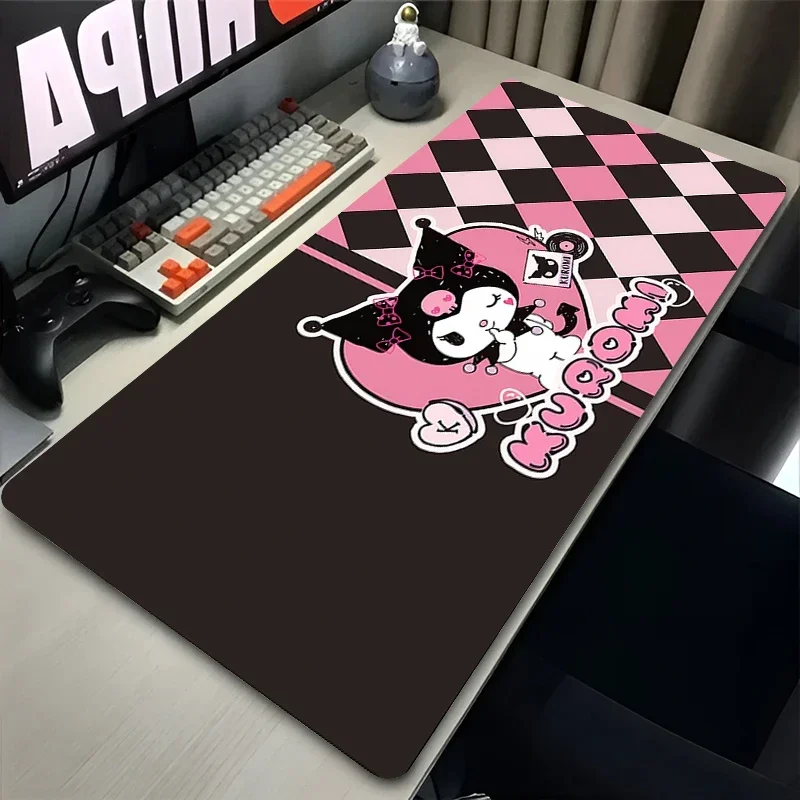 Милый коврик для стола с бантом для девочек, аниме-дизайн Sanrio, геймерский кожаный коврик для клавиатуры Kuromi с ушками кролика, студенческий коврик для письма, фиолетовый коврик для мыши с черепом
Милый коврик для стола с бантом для девочек, аниме-дизайн Sanrio, геймерский кожаный коврик для клавиатуры Kuromi с ушками кролика, студенческий коврик для письма, фиолетовый коврик для мыши с черепом