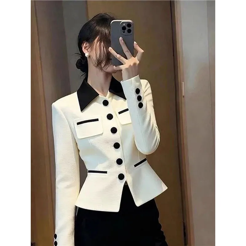 2026 Autumn New Fashion High-Quality Women Short Jacket Casual Slim Long-sleeved Female Windbreaker Outerwear Lady Tops
2026 Autumn New Fashion High-Quality Women Short Jacket Casual Slim Long-sleeved Female Windbreaker Outerwear Lady Tops