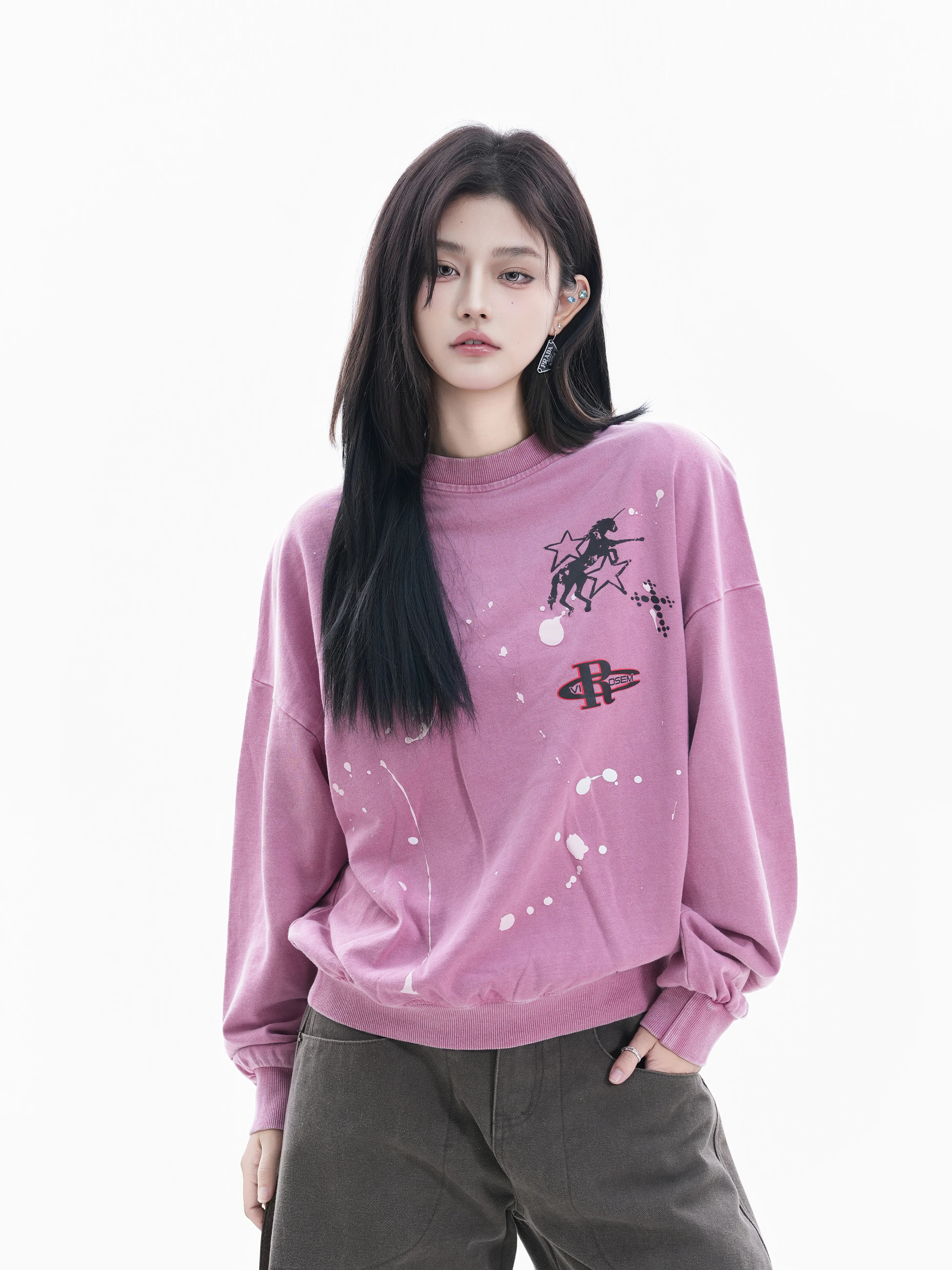 Retro Style Unicorn Print Sweatshirt Women's Loose Fit Cotton Long Sleeve T-Shirt Couples Lazy Splashed Design Vintage Style
Retro Style Unicorn Print Sweatshirt Women's Loose Fit Cotton Long Sleeve T-Shirt Couples Lazy Splashed Design Vintage Style