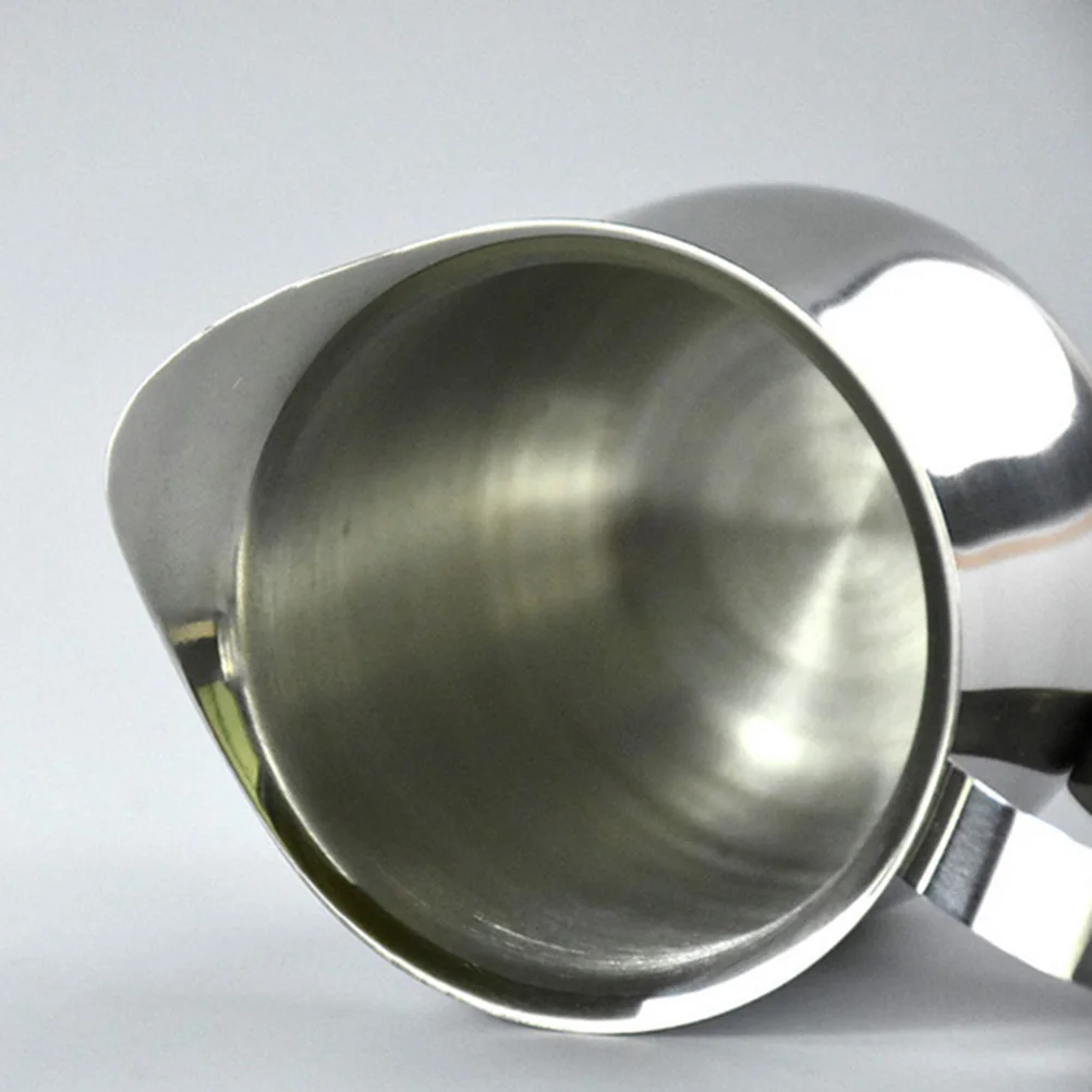 2pcs 150Ml Stainless Steel Milk Pourer Coffee Latte Art Tool Cappuccino Milk Frothing Jug Dishwasher Safe Lightweight Portable
2pcs 150Ml Stainless Steel Milk Pourer Coffee Latte Art Tool Cappuccino Milk Frothing Jug Dishwasher Safe Lightweight Portable