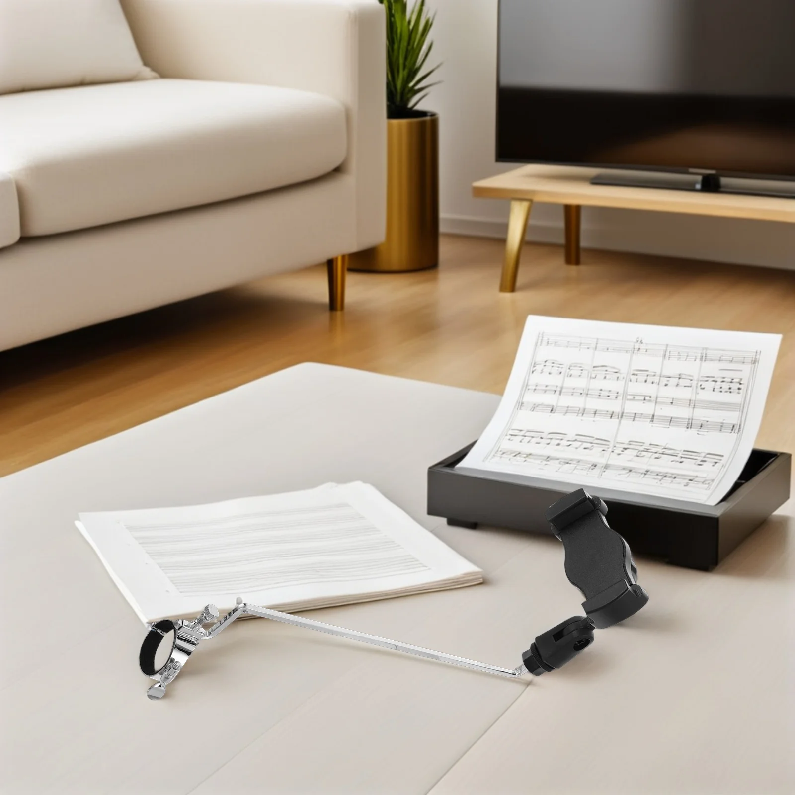 Clarinet Mobile Phone Stand Adjustable Saxophone Lyre Performance Accessory Mount Holder Hands Free Flexible Arm 
Clarinet Mobile Phone Stand Adjustable Saxophone Lyre Performance Accessory Mount Holder Hands Free Flexible Arm