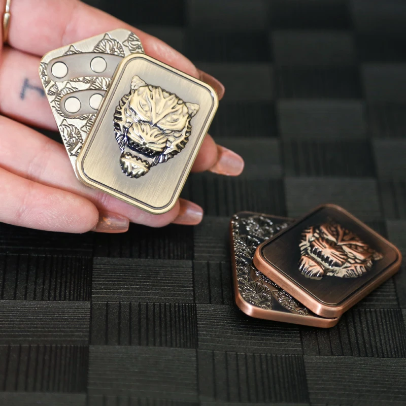 Tiger Head Embossed Poker Fidget Slider Adult EDC Metal Fidget Toys Autism ADHD Tool Anxiety Stress Relief Toys Office Desk Toys
Tiger Head Embossed Poker Fidget Slider Adult EDC Metal Fidget Toys Autism ADHD Tool Anxiety Stress Relief Toys Office Desk Toys