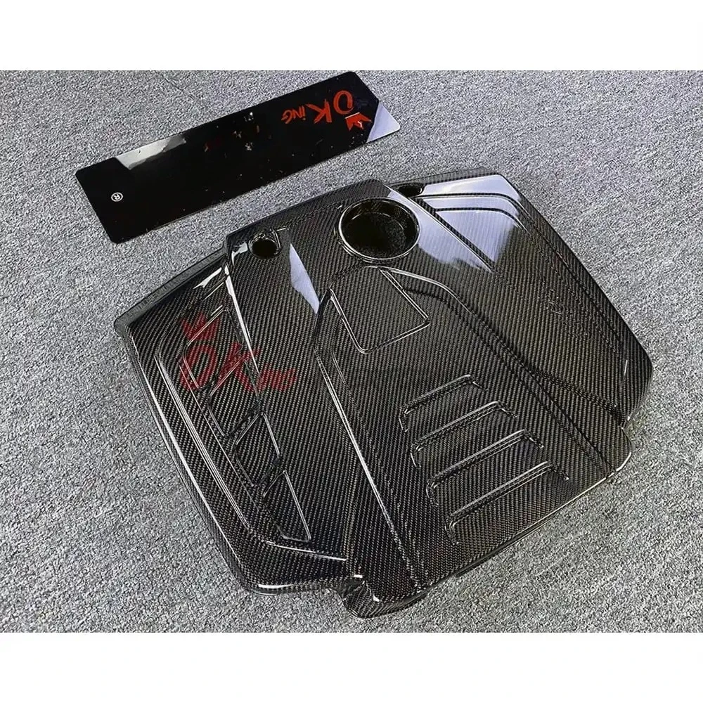 Carbon Fiber Engine Bay Cover for Alfa Romeo Giulia Engine Bay Dress up Kit
Carbon Fiber Engine Bay Cover for Alfa Romeo Giulia Engine Bay Dress up Kit