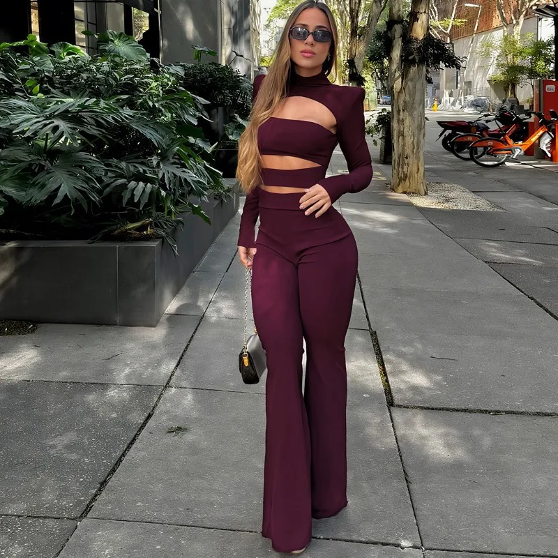 Jumpsuit Slightly Flared Trousers Women's Autumn Solid Colour High Neck Long Sleeves Slim Fit Cut-out Detailing New Comfortable
Jumpsuit Slightly Flared Trousers Women's Autumn Solid Colour High Neck Long Sleeves Slim Fit Cut-out Detailing New Comfortable
