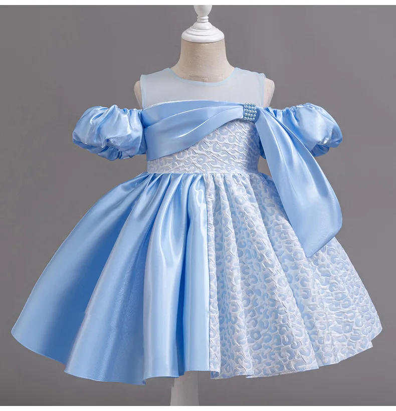 2025 New girls' one-shoulder color-blocked dress summer wear, birthday princess dress performance wear for children aged 1-6
2025 New girls' one-shoulder color-blocked dress summer wear, birthday princess dress performance wear for children aged 1-6