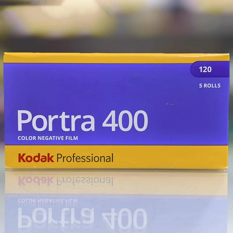 Original Kodak PORTRA 400 turret 120 Professional Color Negative Film 1-5 Rolls Outdoor PortraitFin (Expiration date:2027)
Original Kodak PORTRA 400 turret 120 Professional Color Negative Film 1-5 Rolls Outdoor PortraitFin (Expiration date:2027)