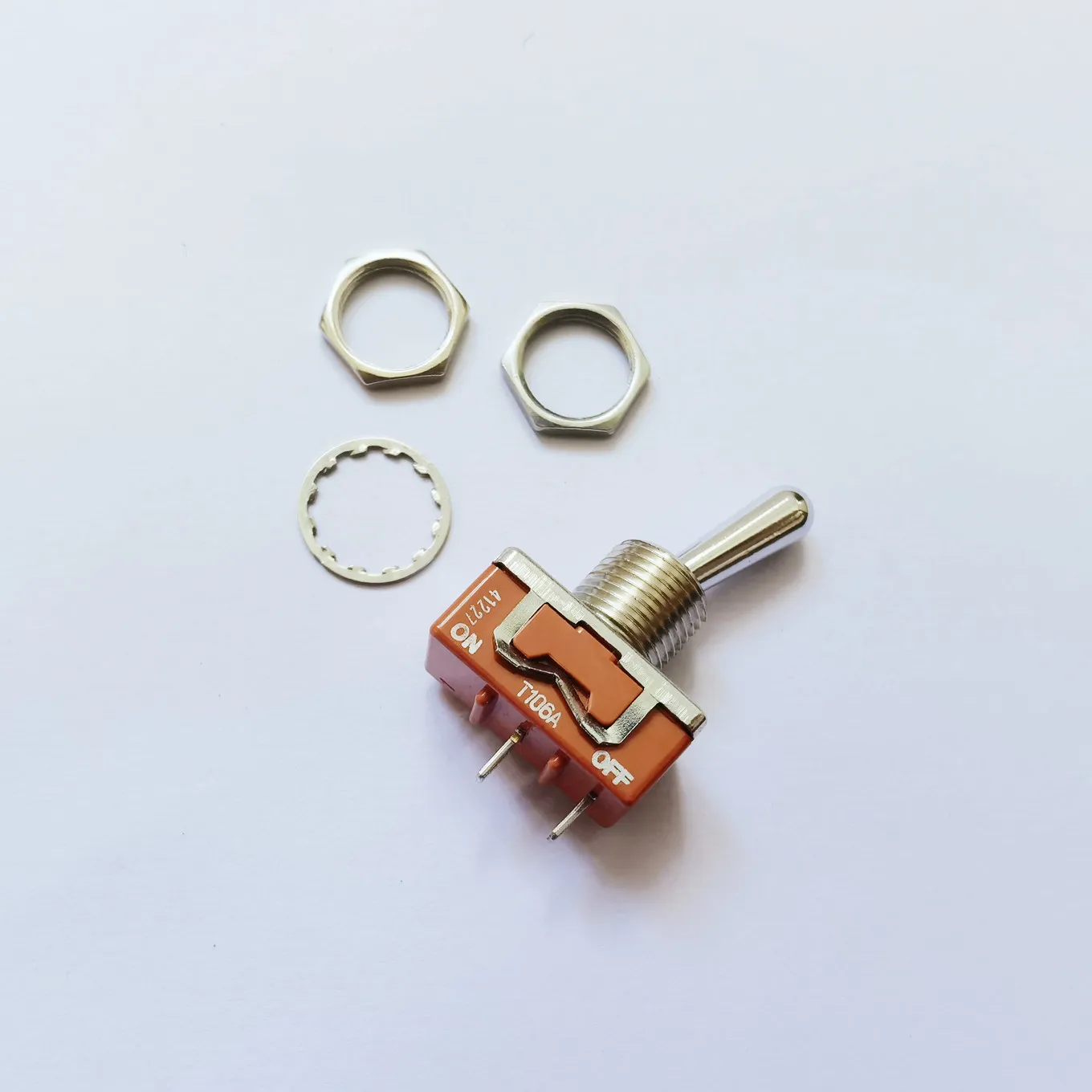 Original New 100% toggle switch 2pin 2gear power switch 6A125V rocker switch T106A
Original New 100% toggle switch 2pin 2gear power switch 6A125V rocker switch T106A