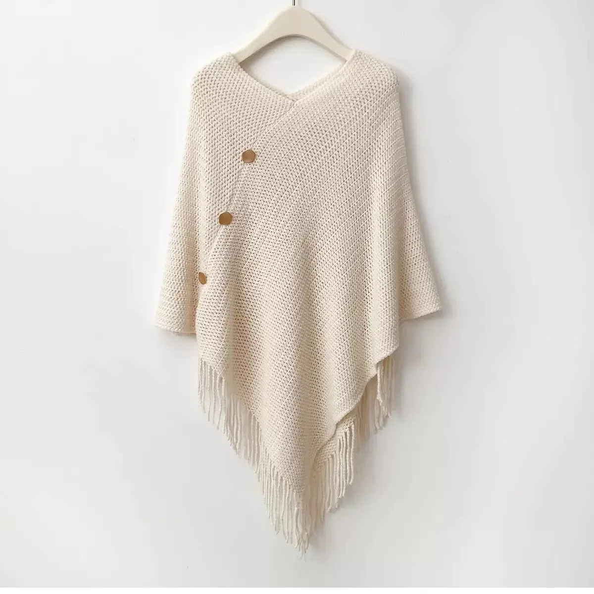 New shawl tassel pullover knitted Poncho women's spring and autumn fashion cape versatile travel warm outer cloak P1
New shawl tassel pullover knitted Poncho women's spring and autumn fashion cape versatile travel warm outer cloak P1