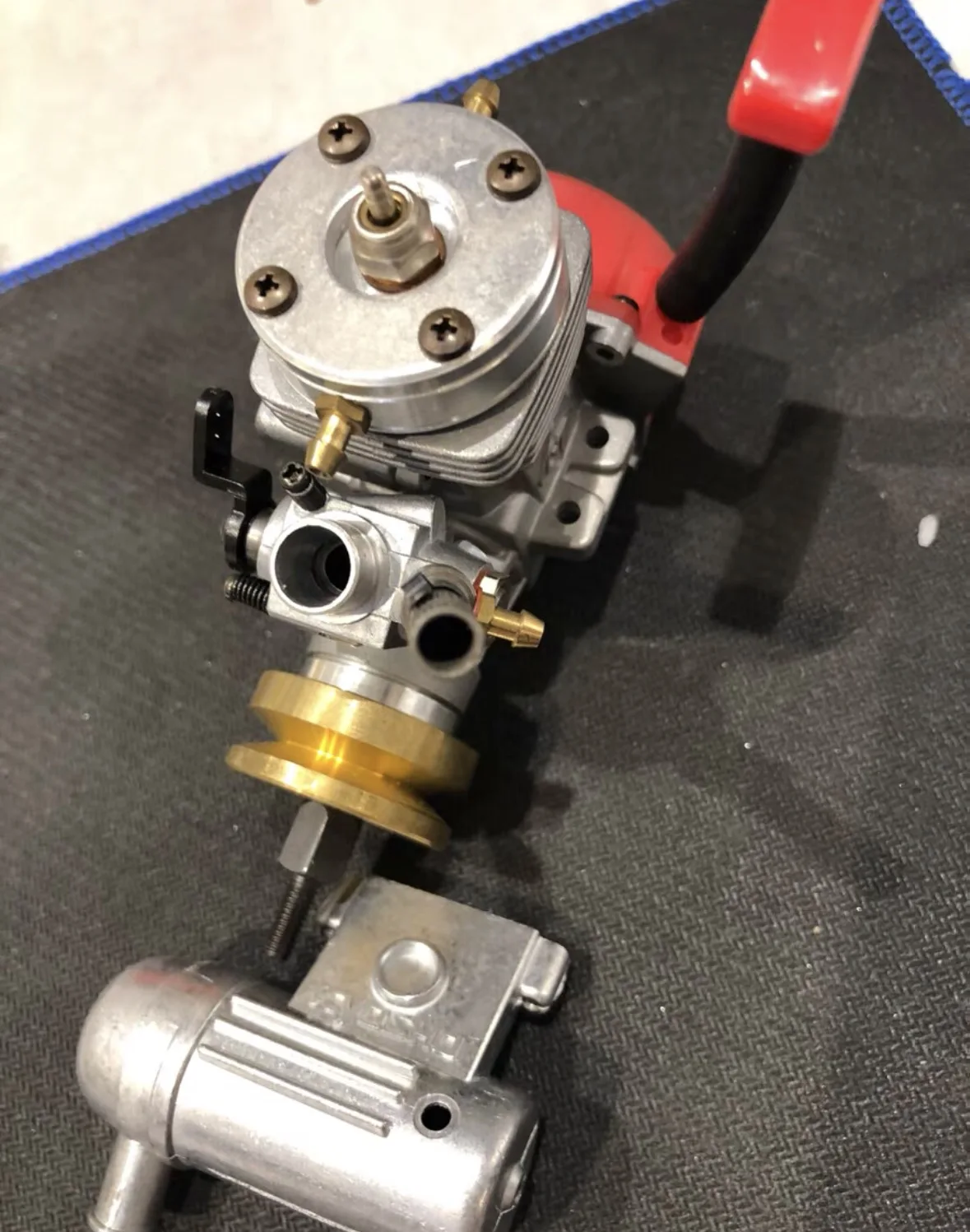 Vintage Kyosho GT Engine GT 16S MR GT16 NITRO Glow Motor Including exhaust pipe For Boats Marine Engine New Made in Japan
Vintage Kyosho GT Engine GT 16S MR GT16 NITRO Glow Motor Including exhaust pipe For Boats Marine Engine New Made in Japan