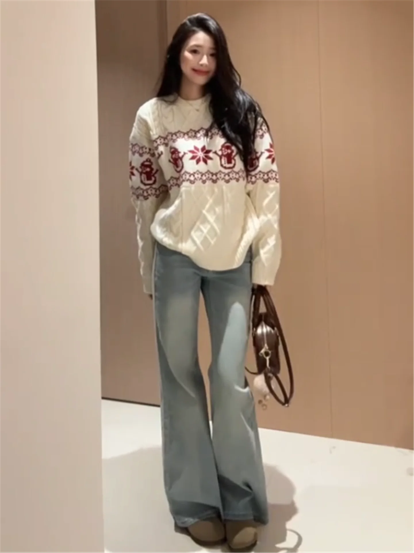 Low Waist Loose Fit Bell Bottom Jeans Women's Autumn Winter Casual Cotton Stretchy Floor Length Design Sense Jeans
Low Waist Loose Fit Bell Bottom Jeans Women's Autumn Winter Casual Cotton Stretchy Floor Length Design Sense Jeans