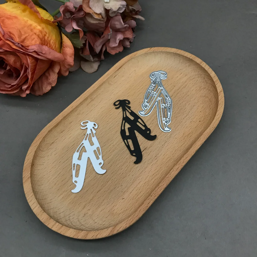 1pcs metal cutting dies cut die mold Cute Shoes Scrapbook paper craft blade punch stencils dies
1pcs metal cutting dies cut die mold Cute Shoes Scrapbook paper craft blade punch stencils dies