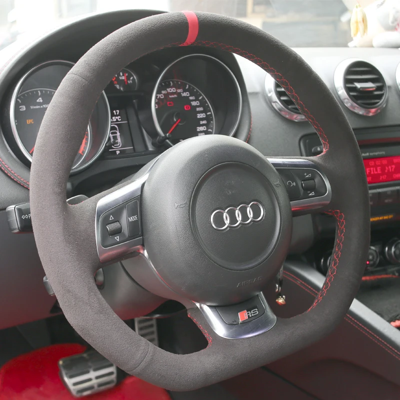 Special vehicle-specific fully enclosed hand-stitched steering wheel covers for Audi TT
Special vehicle-specific fully enclosed hand-stitched steering wheel covers for Audi TT