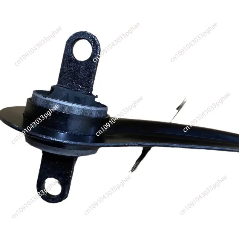 Suitable for Yihu 13 rear claw support arm, right CV615K898APB left CV615K976APB
Suitable for Yihu 13 rear claw support arm, right CV615K898APB left CV615K976APB