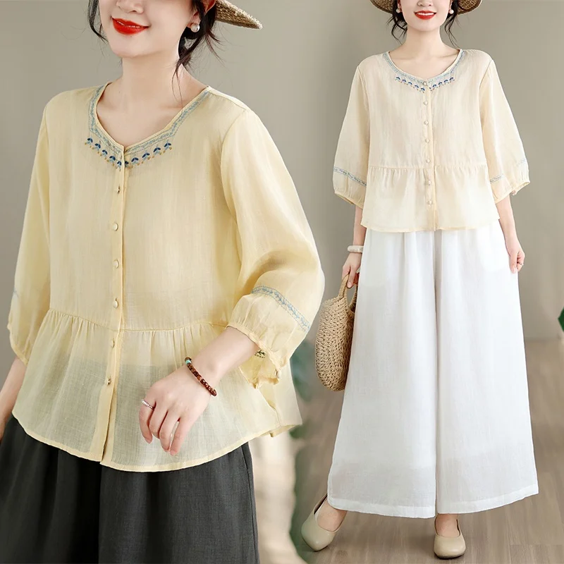 Loose Women's Shirt Korean Style Lazy Fashion Summer New Square Collar Bubble Sleeve Outerwear Top Shirt Commute Style
Loose Women's Shirt Korean Style Lazy Fashion Summer New Square Collar Bubble Sleeve Outerwear Top Shirt Commute Style