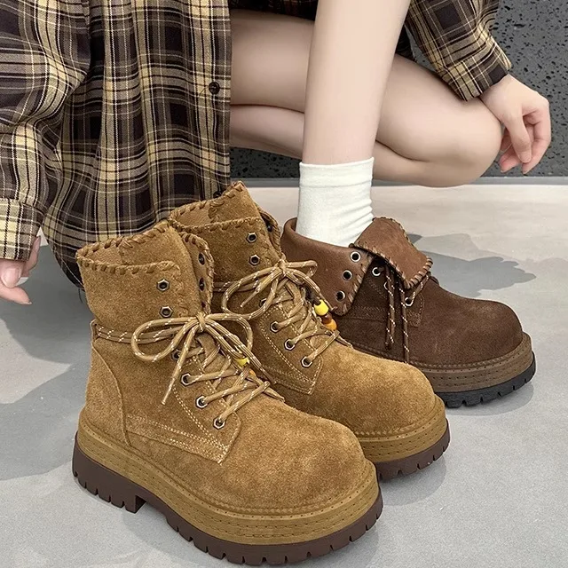 Double-Wear Leather Boots Women's Thick Bottom Flip-Collar Work Boots British Style Short Boots High-Top Boots
Double-Wear Leather Boots Women's Thick Bottom Flip-Collar Work Boots British Style Short Boots High-Top Boots
