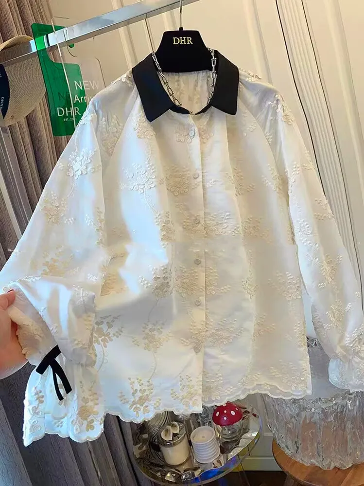 SuperAen 2024 Spring New Pure Temperament Lace Flower Shirt Doll Shirt Top Women's Loose Shirt
SuperAen 2024 Spring New Pure Temperament Lace Flower Shirt Doll Shirt Top Women's Loose Shirt