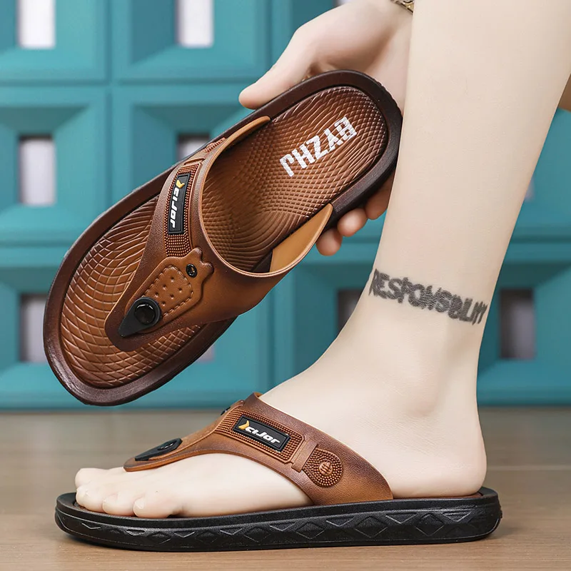 Summer New Style Men Beach Shoes, Outdoor Casual Flip Flops, Breathable Anti-slip Wearable Thong Sandals
Summer New Style Men Beach Shoes, Outdoor Casual Flip Flops, Breathable Anti-slip Wearable Thong Sandals