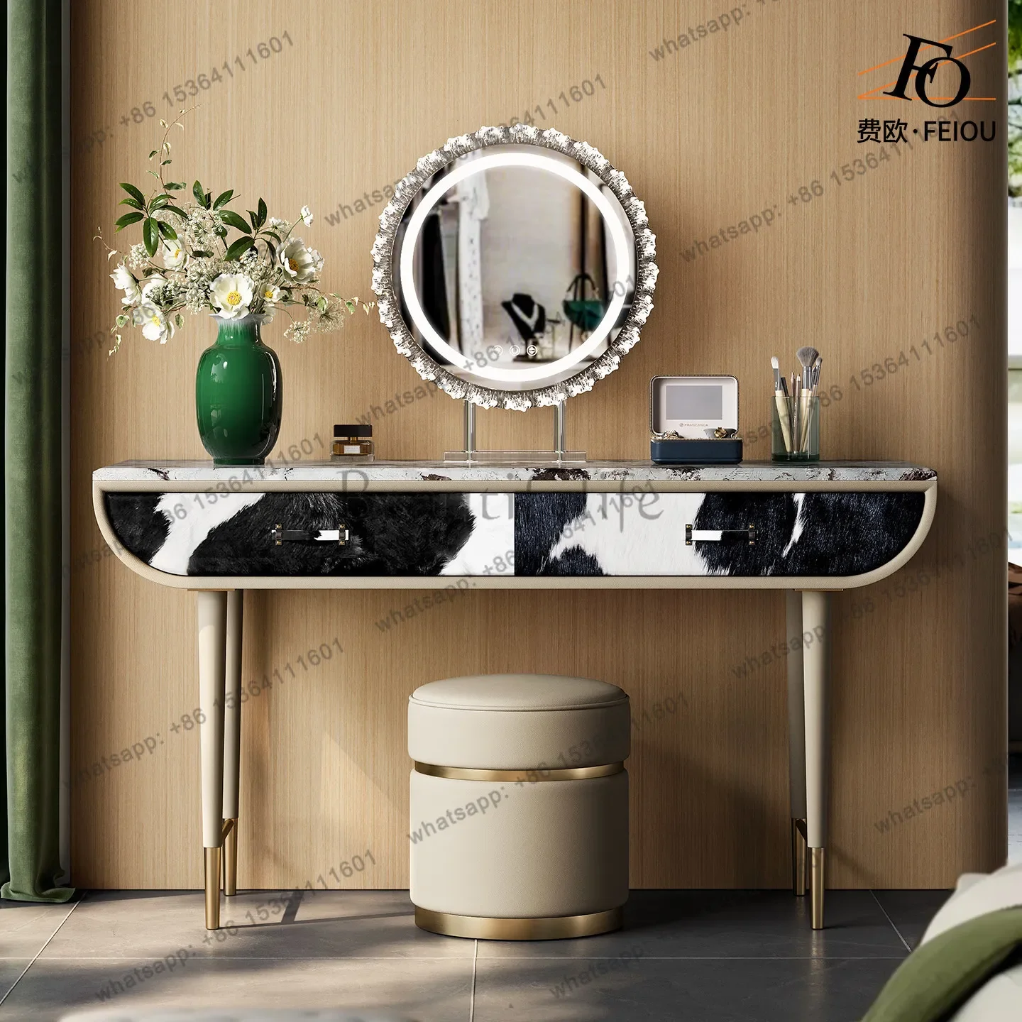 yj19 Light luxury makeup table large flat layer custom Italian high-end dressing table
yj19 Light luxury makeup table large flat layer custom Italian high-end dressing table