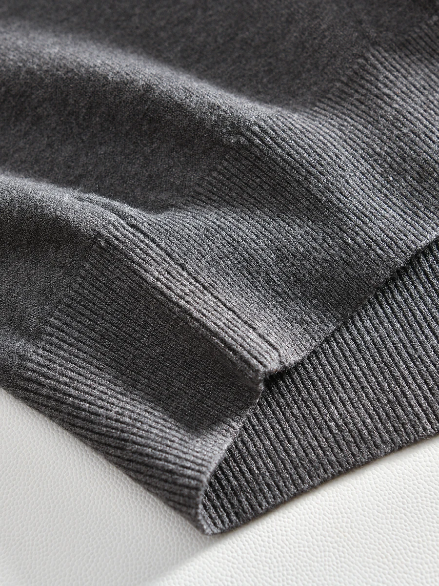 Strongly Recommended Merino Wool Blend Knitted Sweater f High Collar Color Base irt for Men Faionable Ci Sle
Strongly Recommended Merino Wool Blend Knitted Sweater f High Collar Color Base irt for Men Faionable Ci Sle