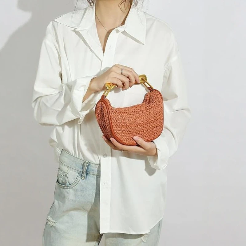 2025 New Woven Handbag Women Retro Casual Fashion Shoulder Crossbody Bag with Metal Chain
2025 New Woven Handbag Women Retro Casual Fashion Shoulder Crossbody Bag with Metal Chain