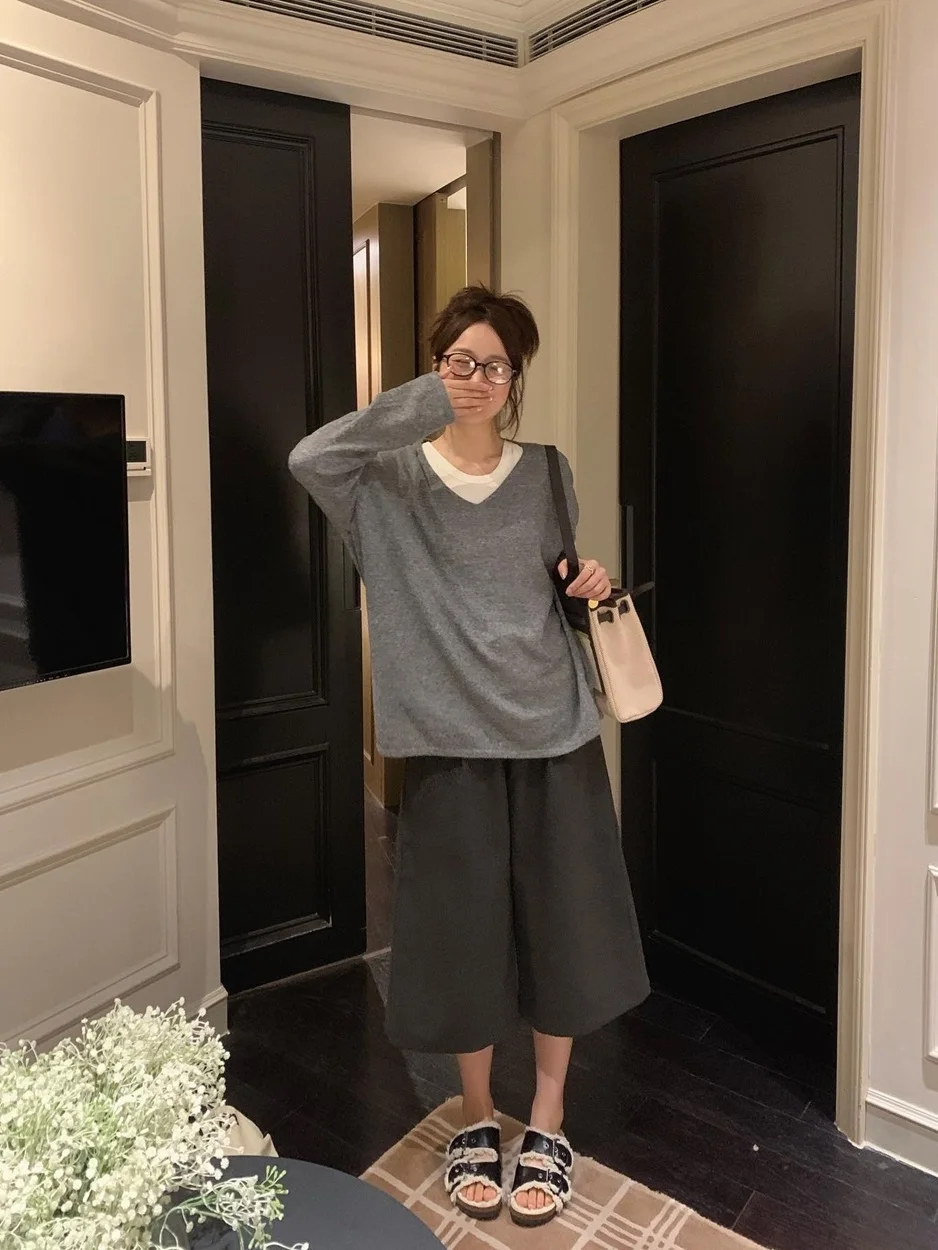 Xubeng Long Sve V-Ne Knitwear Casual Loose Women's Top Slimming Autumn Season Japanese Sle Simple Elegance
Xubeng Long Sve V-Ne Knitwear Casual Loose Women's Top Slimming Autumn Season Japanese Sle Simple Elegance