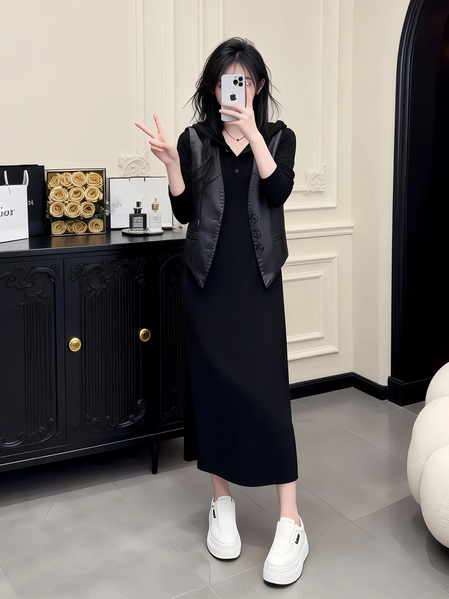 Casual Age-Defying Two-Piece Set Women's Fashionable Spring Autumn Hooded Dress Vest Ensemble Elegant Commute Style
Casual Age-Defying Two-Piece Set Women's Fashionable Spring Autumn Hooded Dress Vest Ensemble Elegant Commute Style