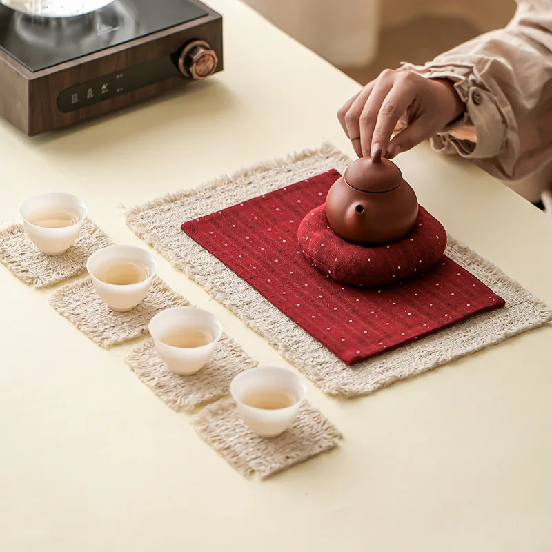 Chutianyao Countryside Style Tea Set Accessories Heat Resistant Table Mat Two-Piece Set Artistic Fabric Tea Table Decor
Chutianyao Countryside Style Tea Set Accessories Heat Resistant Table Mat Two-Piece Set Artistic Fabric Tea Table Decor