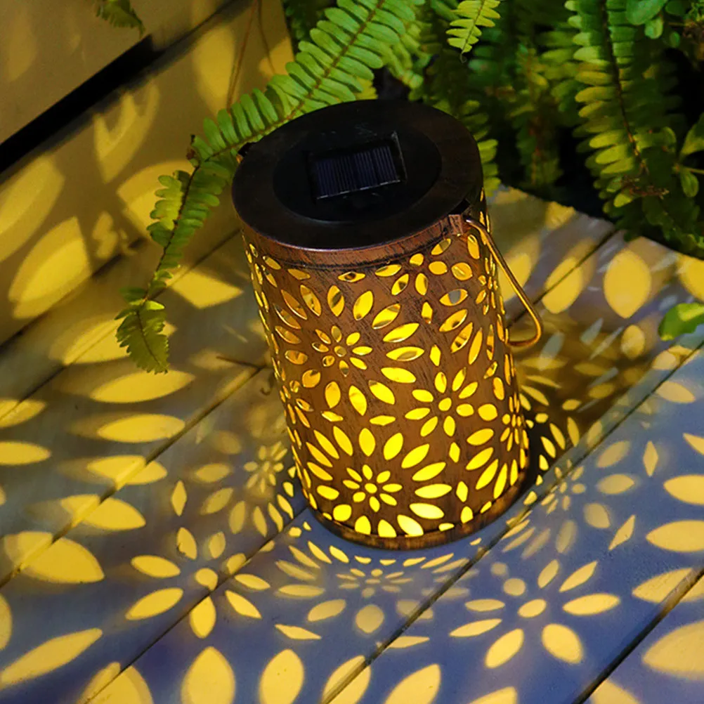 Metal Solar Lawn Light Hanging Lantern Handle Design Decorative Garden Outdoor Solar Lights for Yard Patio Use
Metal Solar Lawn Light Hanging Lantern Handle Design Decorative Garden Outdoor Solar Lights for Yard Patio Use