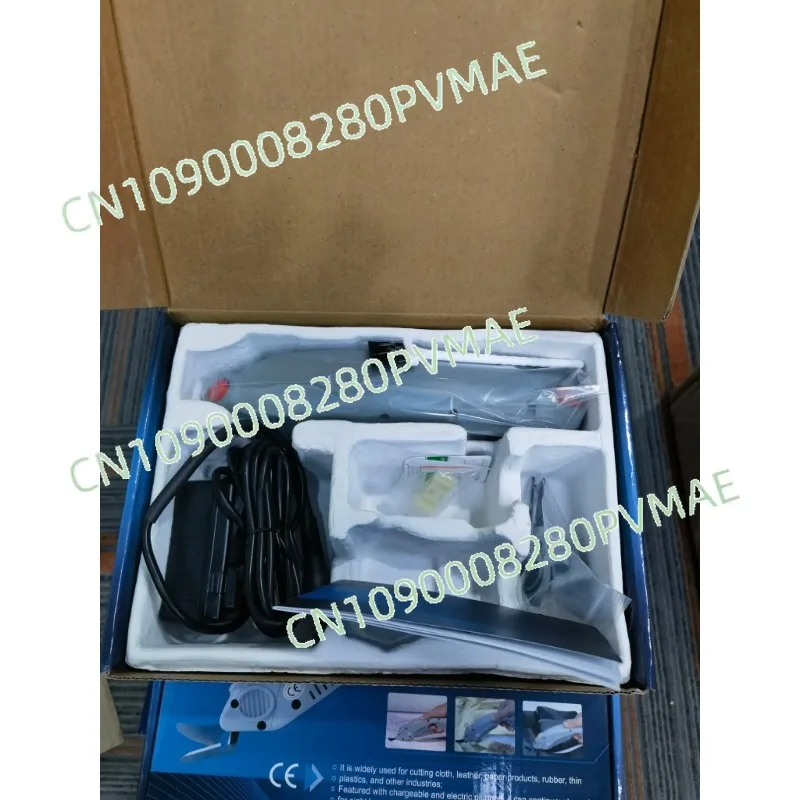 Electric scissors cloth cutting electric scissors WBT-1 clothing cutting knife glass fiber trimming leather electric scissors
Electric scissors cloth cutting electric scissors WBT-1 clothing cutting knife glass fiber trimming leather electric scissors