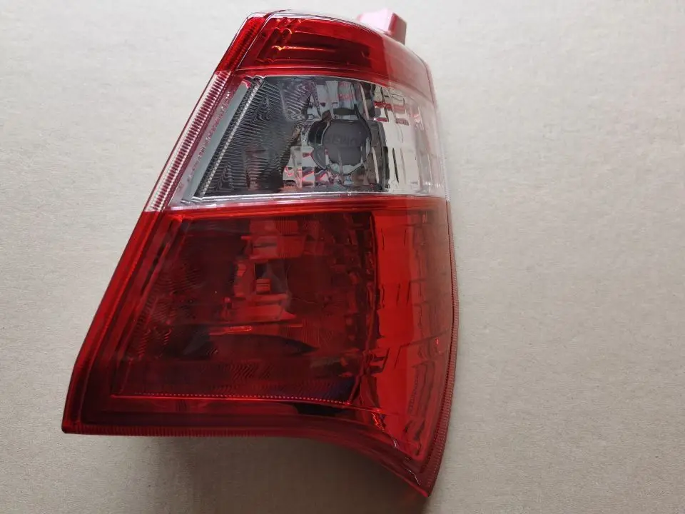 Auto parts High quality Rear taillights Rear turn signals Rear brake lights without bulb For Suzuki Aerio Liana A6 Hatchback
Auto parts High quality Rear taillights Rear turn signals Rear brake lights without bulb For Suzuki Aerio Liana A6 Hatchback