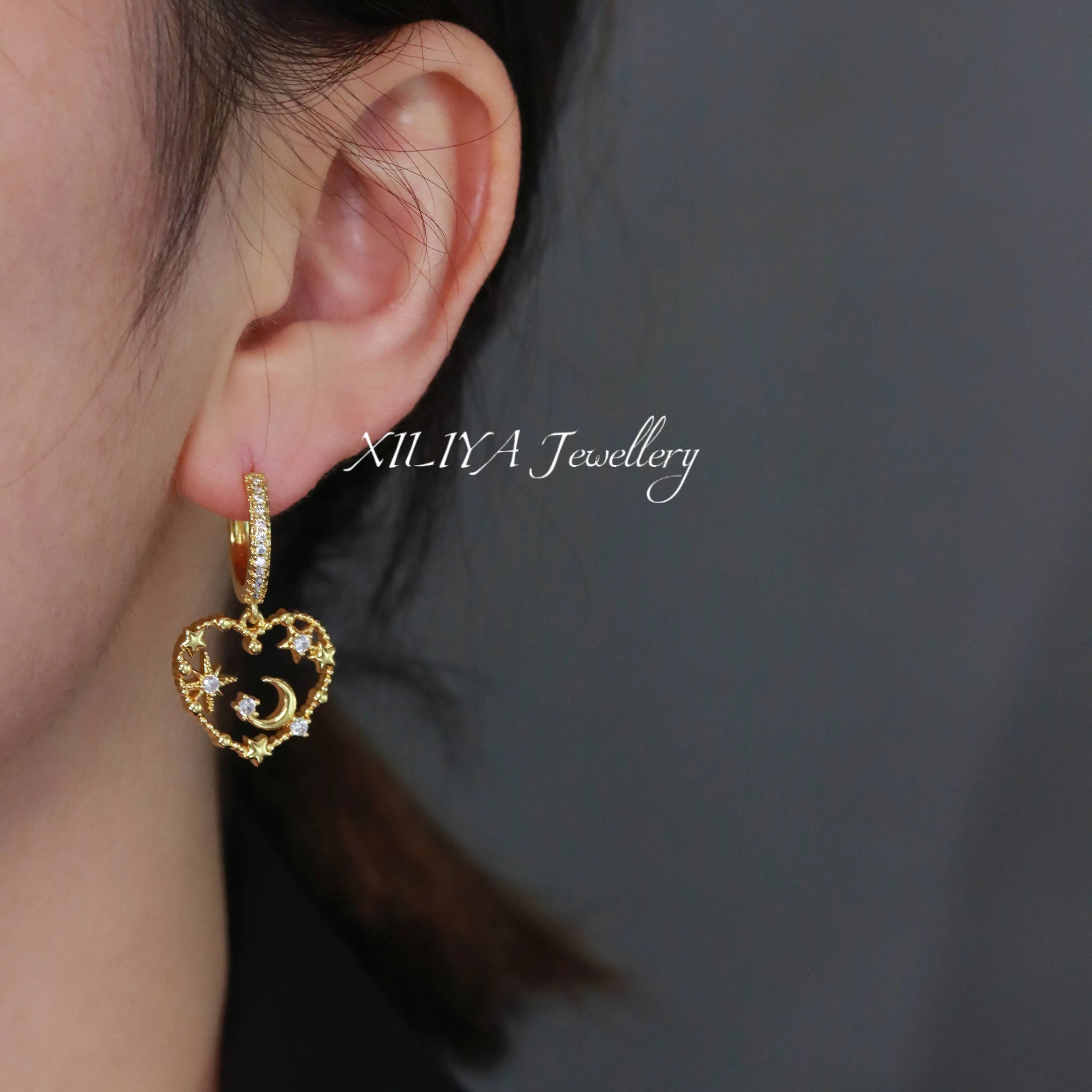 Office Style Pop Jewellery Heart 5A Cubic Zircon Earrings Simple Earrings Brass Gold Plated Jewellery
Office Style Pop Jewellery Heart 5A Cubic Zircon Earrings Simple Earrings Brass Gold Plated Jewellery