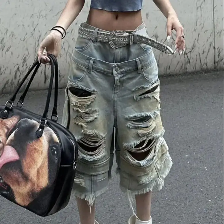 American Retro Ripped Wide-Leg 7-Leg Jeans Women 2025 Summer New Niche Loose Old Design Straight Five-Point Shorts
American Retro Ripped Wide-Leg 7-Leg Jeans Women 2025 Summer New Niche Loose Old Design Straight Five-Point Shorts