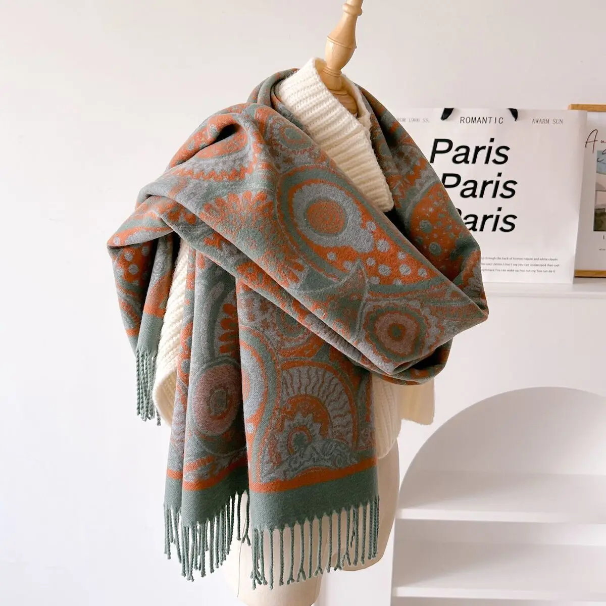 Брендовый двусторонний жаккардовый шарф из пашмины с бабочкой, кашемировый теплый шаль с бахромой, зимнее уличное холодостойкое ветрозащитное одеяло Wh117
Брендовый двусторонний жаккардовый шарф из пашмины с бабочкой, кашемировый теплый шаль с бахромой, зимнее уличное холодостойкое ветрозащитное одеяло Wh117