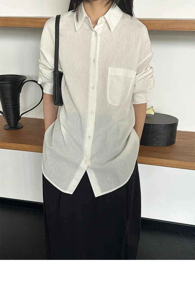 Spring women's casual solid color lapel long sleeved loose shirt
Spring women's casual solid color lapel long sleeved loose shirt