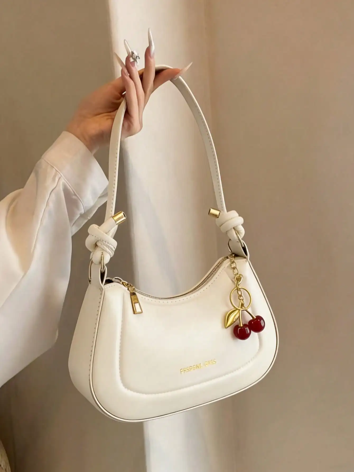 Free Shipping on Orders Over $29Fashionable High-End Litchi Grain Women's Handbag, Minimalist Adjustable Shoulder Strap Shoulder/Crossbody Bag
Free Shipping on Orders Over $29Fashionable High-End Litchi Grain Women's Handbag, Minimalist Adjustable Shoulder Strap Shoulder/Crossbody Bag
