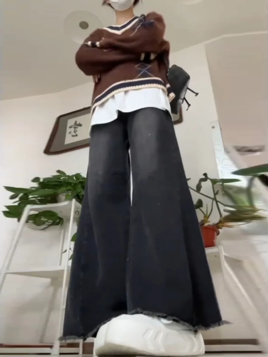 High Waist Wide Leg Straight Cut Floor Length Jeans Skirt for Women Retro Black Spring New Loose Slimming Versatile Denim
High Waist Wide Leg Straight Cut Floor Length Jeans Skirt for Women Retro Black Spring New Loose Slimming Versatile Denim