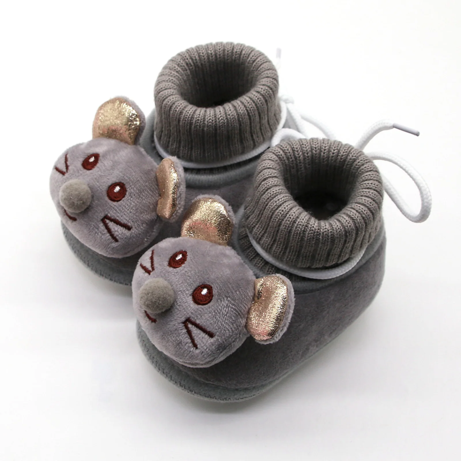 Детские теплые пинетки, плюшевая обувь для первых ходунков, зимние ботинки на мягкой подошве, чехлы для дома, детская первая обувь для прогулок
Детские теплые пинетки, плюшевая обувь для первых ходунков, зимние ботинки на мягкой подошве, чехлы для дома, детская первая обувь для прогулок