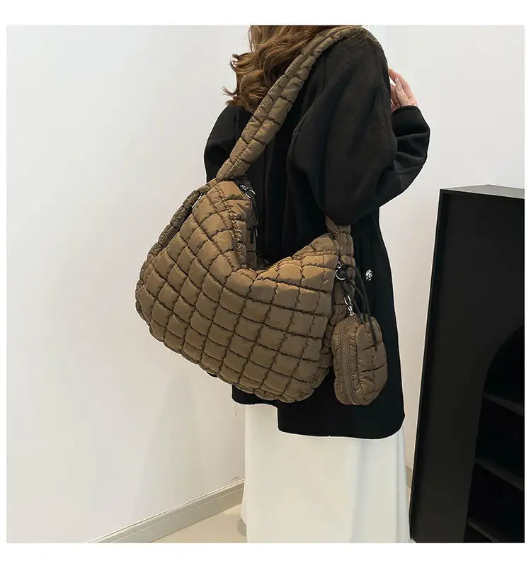 Fashion Ruched Hobos Women Shoulder Bag Quilted Nylon Puffer Tote Bag Large Capacity Crossbody Bag for Work Shopping Vacation
Fashion Ruched Hobos Women Shoulder Bag Quilted Nylon Puffer Tote Bag Large Capacity Crossbody Bag for Work Shopping Vacation
