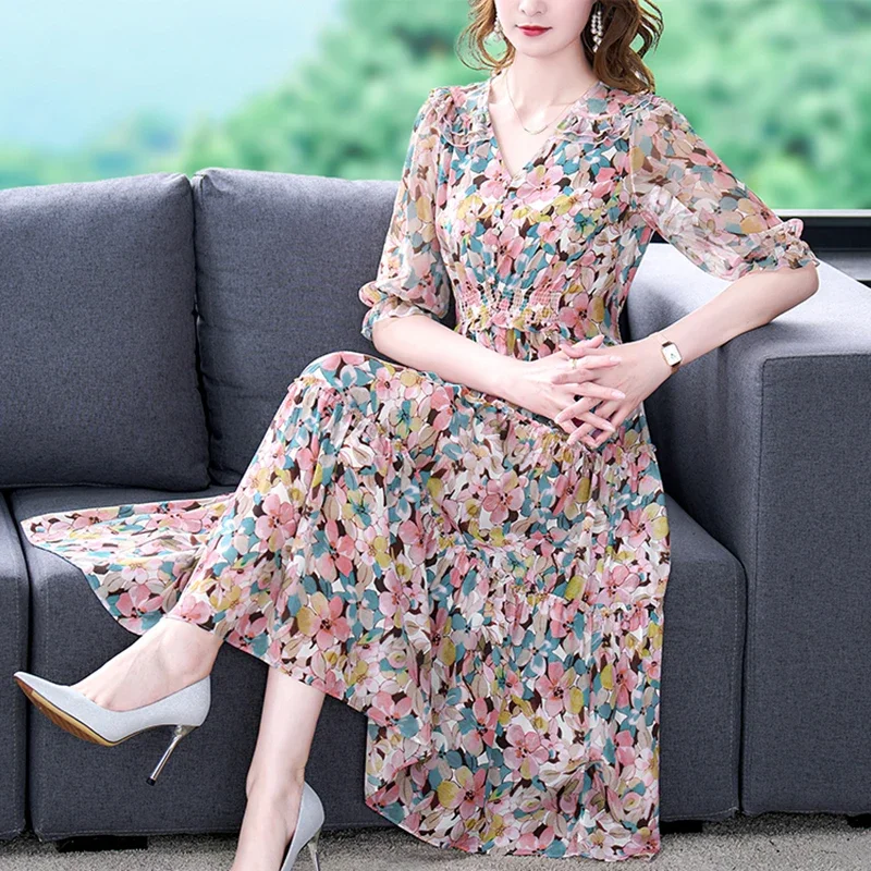 Summer Floral Natural Silk V-Neck Midi Dress Women Boho Fashion Light Beach Sundress Korean Elegant Bodycon Casual Dresses D49
Summer Floral Natural Silk V-Neck Midi Dress Women Boho Fashion Light Beach Sundress Korean Elegant Bodycon Casual Dresses D49