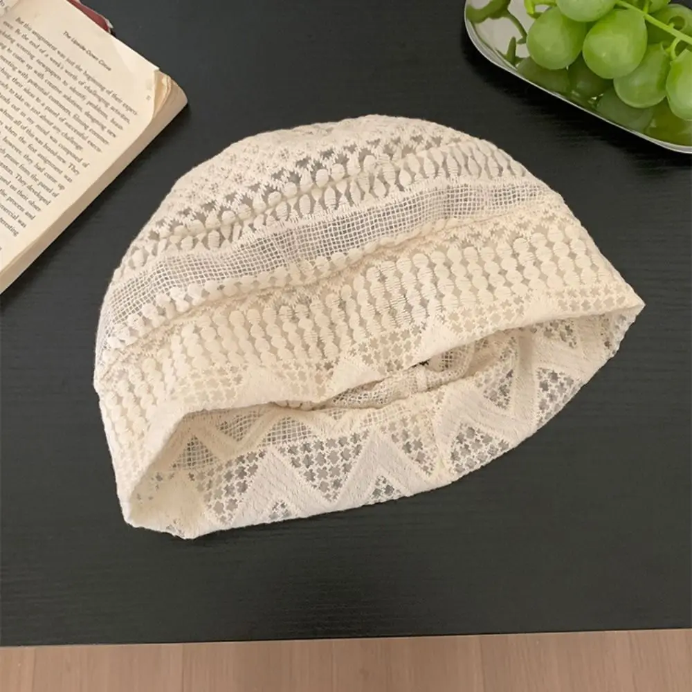 Retro Hollow Lace Hat Spicy Girl Breathable Beanies Hat Korean Style Thin Sunscreen Cap Apparel Accessories
Retro Hollow Lace Hat Spicy Girl Breathable Beanies Hat Korean Style Thin Sunscreen Cap Apparel Accessories